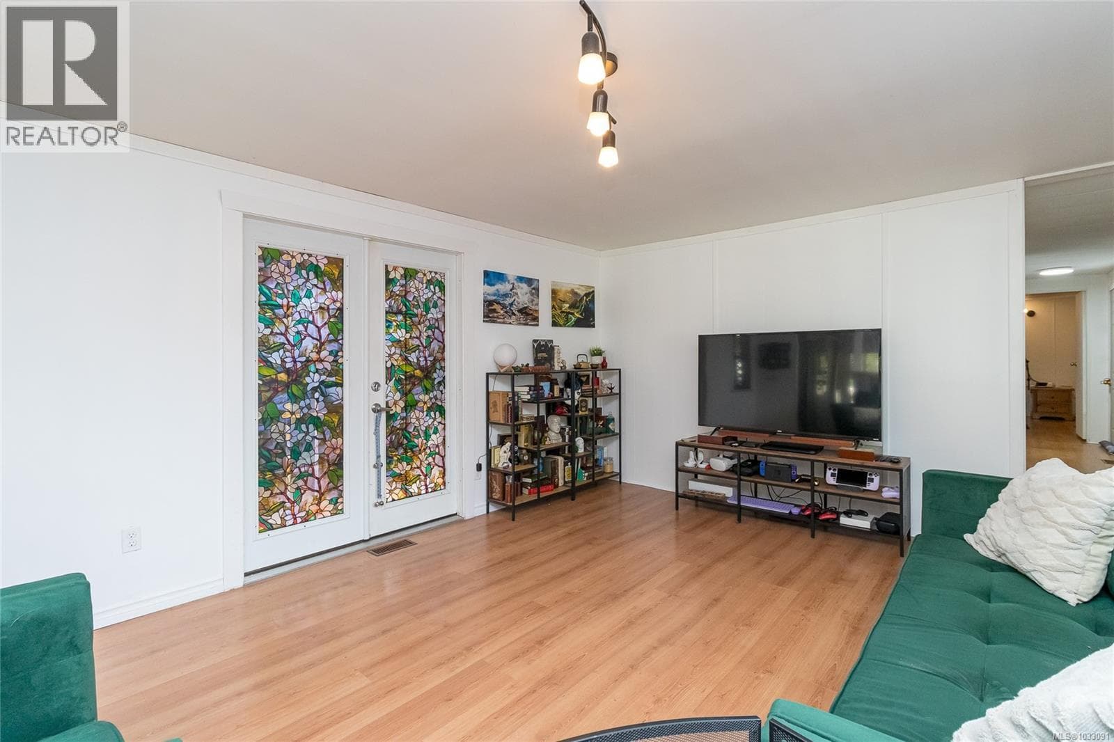 66 2785 Wallbank Rd, Victoria — photo 2