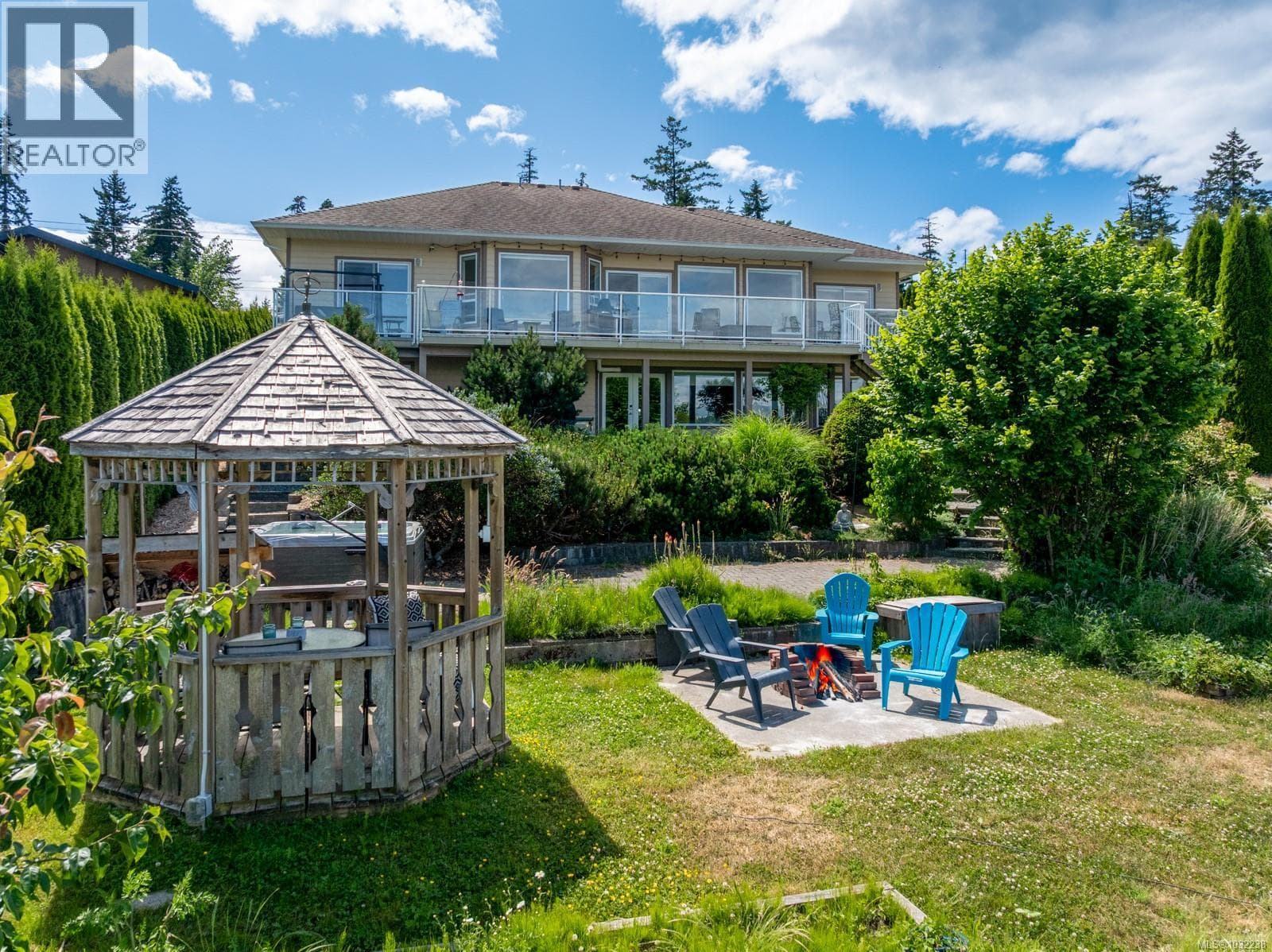 6800 BUCKLEY BAIE FRONTAGE ROAD, Vancouver Island — photo 4