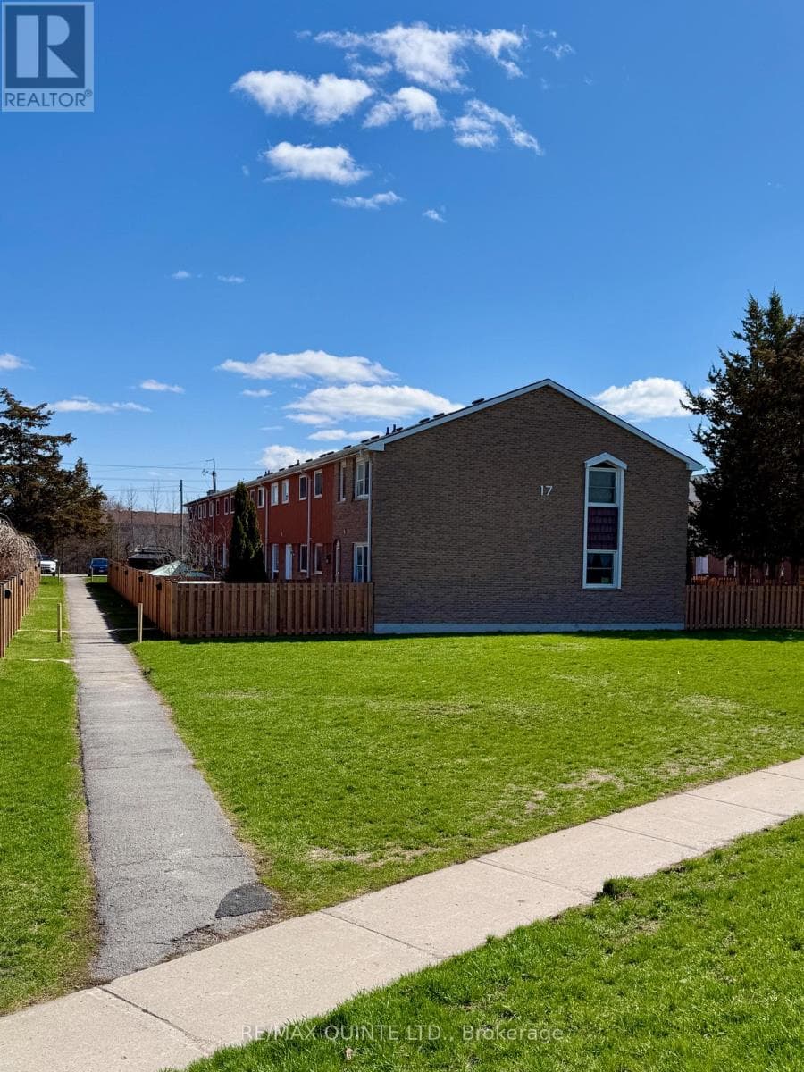 25 - 17 TRACEY PARK DRIVE, Central Lakes — photo 3