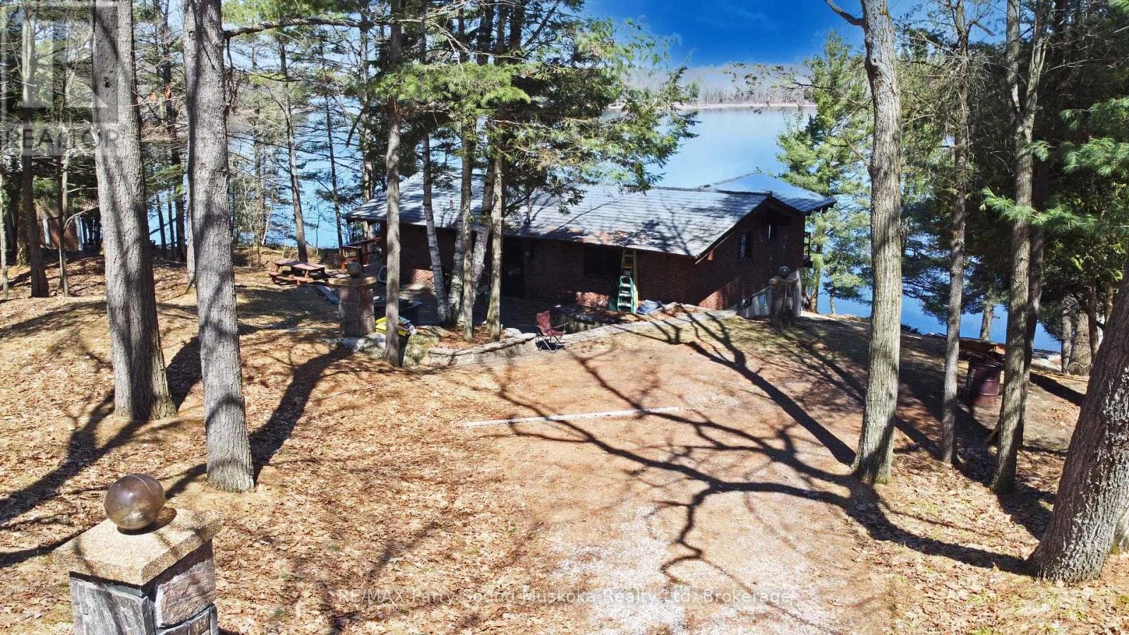 45 RIDGEWAY DRIVE, OnePoint — photo 4