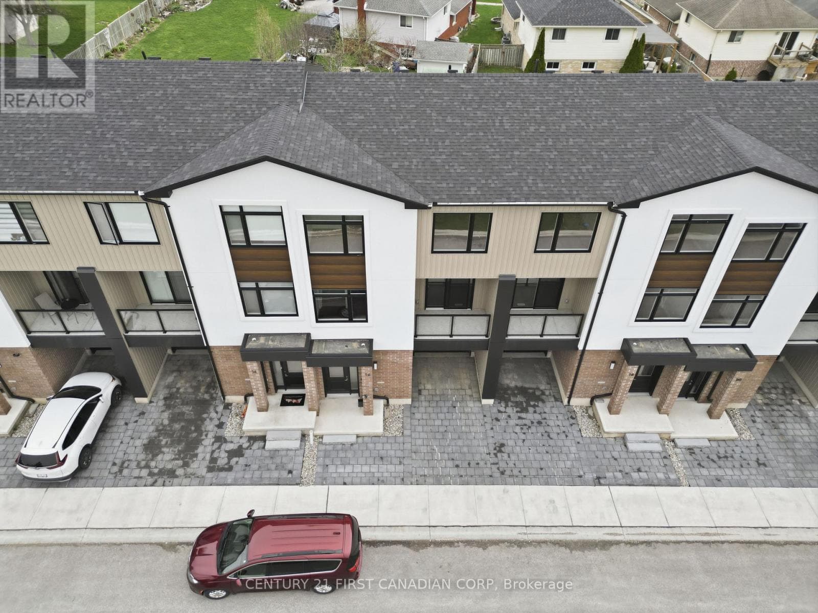 16 - 349 SOUTHDALE ROAD E, London and St. Thomas — photo 2
