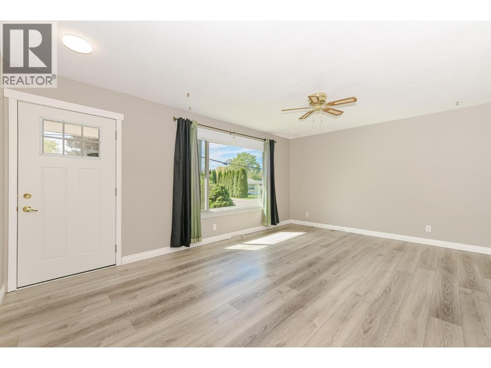 2180 Fletcher Avenue Unit# 57, Interior REALTORS® — photo 3