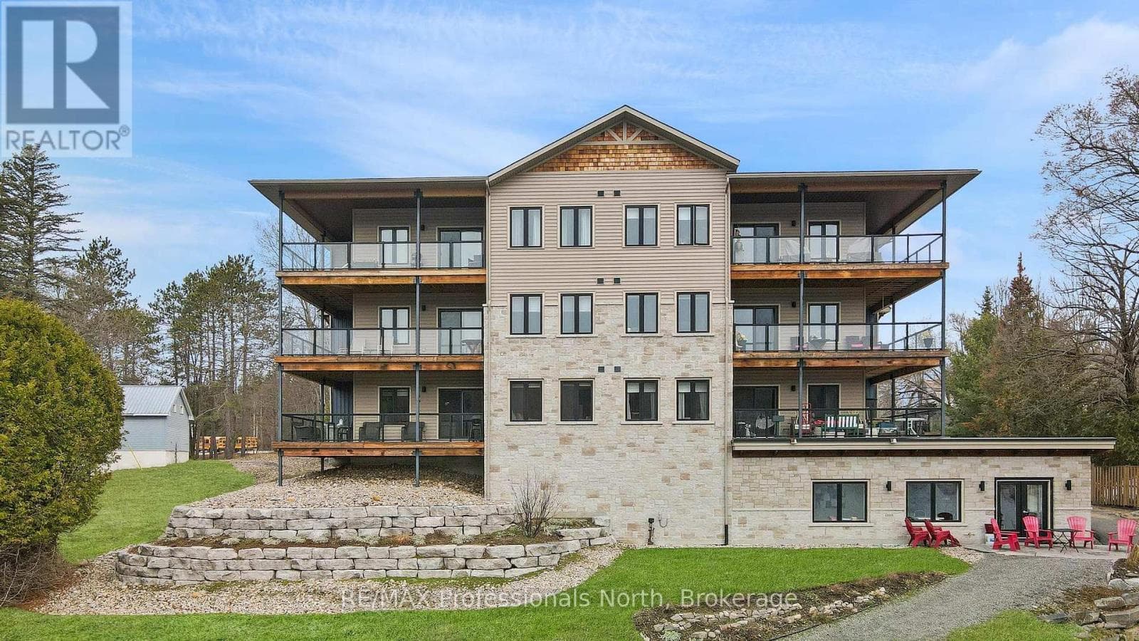 201 - 75 WALLINGS ROAD, OnePoint — photo 4