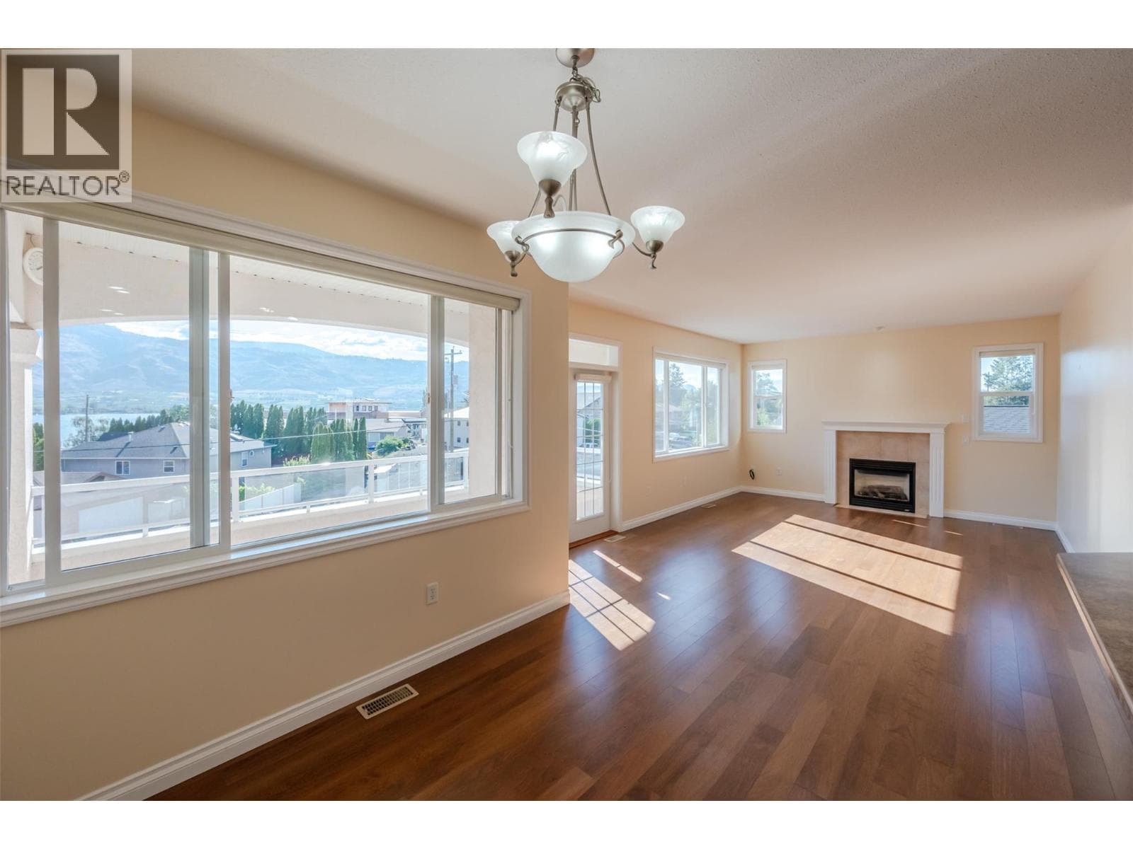 5820 89TH STREET UNIT 301, Interior REALTORS® — photo 5
