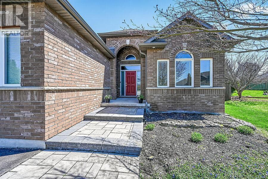 19 LAMPMAN DRIVE, Toronto — photo 4