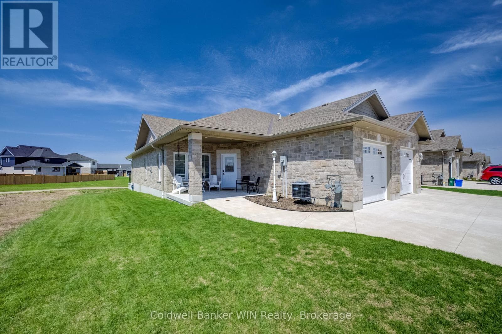 115 BROOMER CRESCENT, OnePoint — photo 4