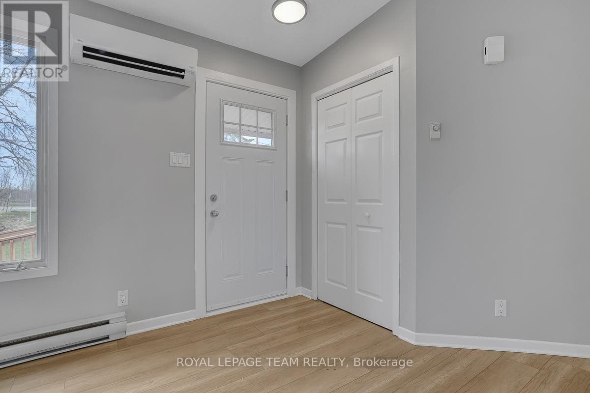 8055 COUNTY RD. 44 ROAD, Ottawa — photo 2