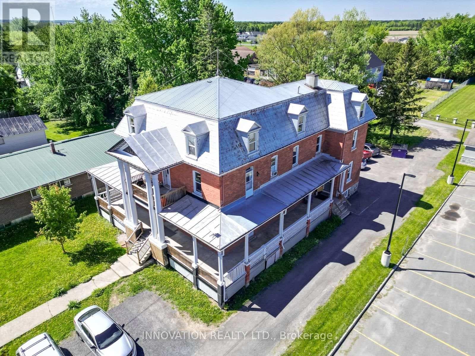 4550 STE-CATHERINE STREET, Ottawa — photo 2