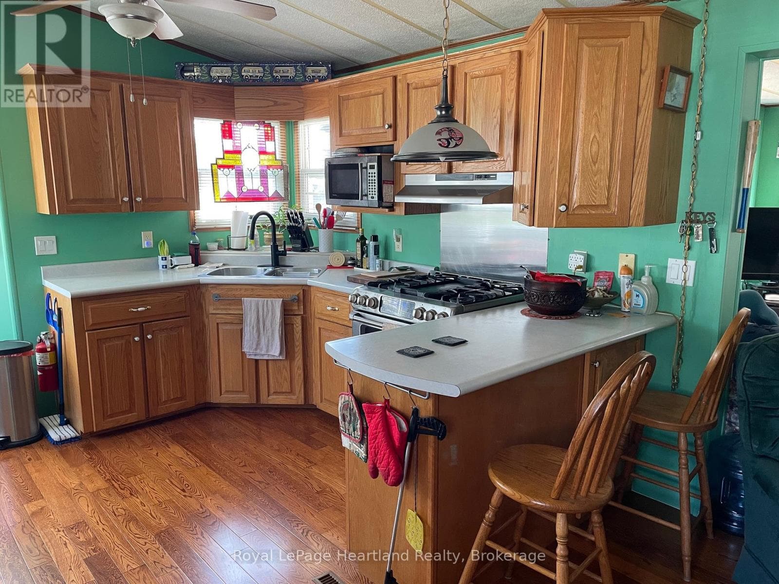 11 - 77719 BLUEWATER HIGHWAY, OnePoint — photo 4