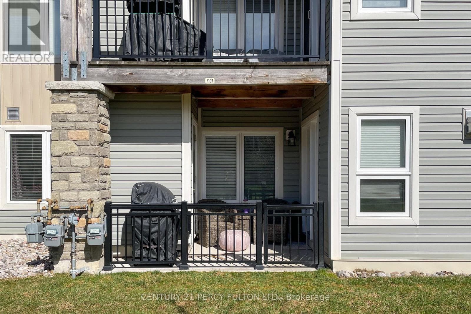 107 - 2 COVE COURT, Toronto — photo 4