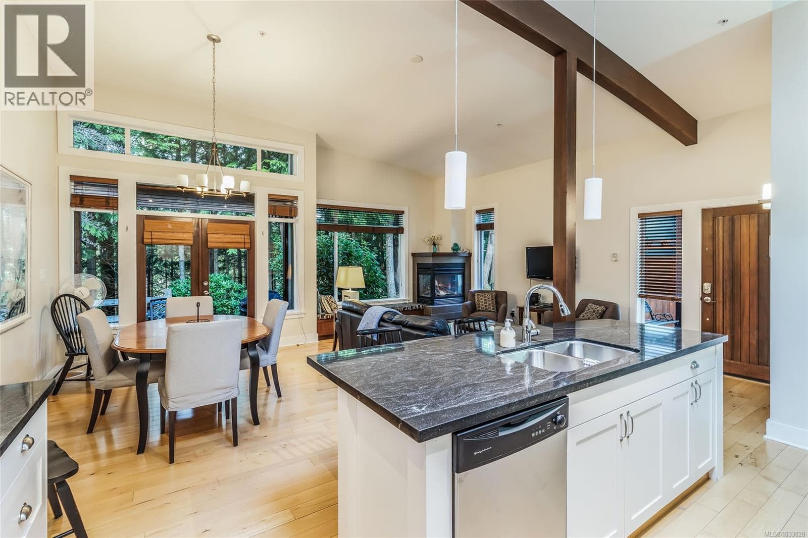 65 1059 Tanglewood Pl, Vancouver Island — photo 4