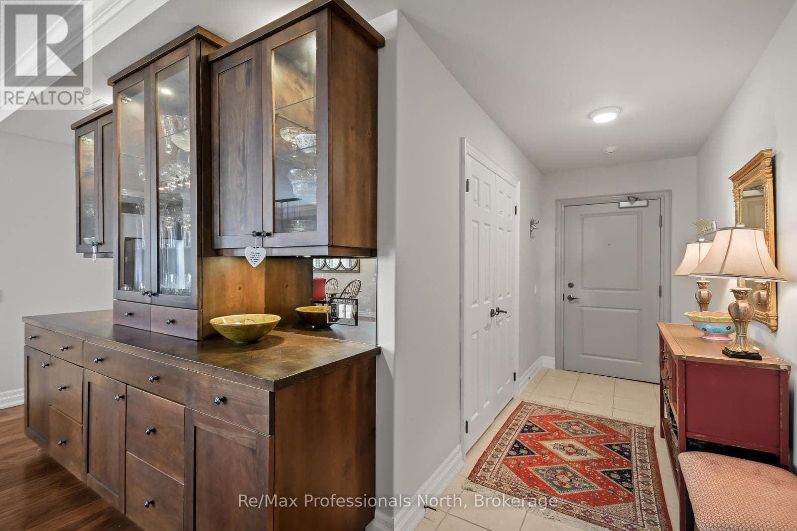 130 STEAMSHIP BAIE ROAD UNIT 207, OnePoint — photo 2