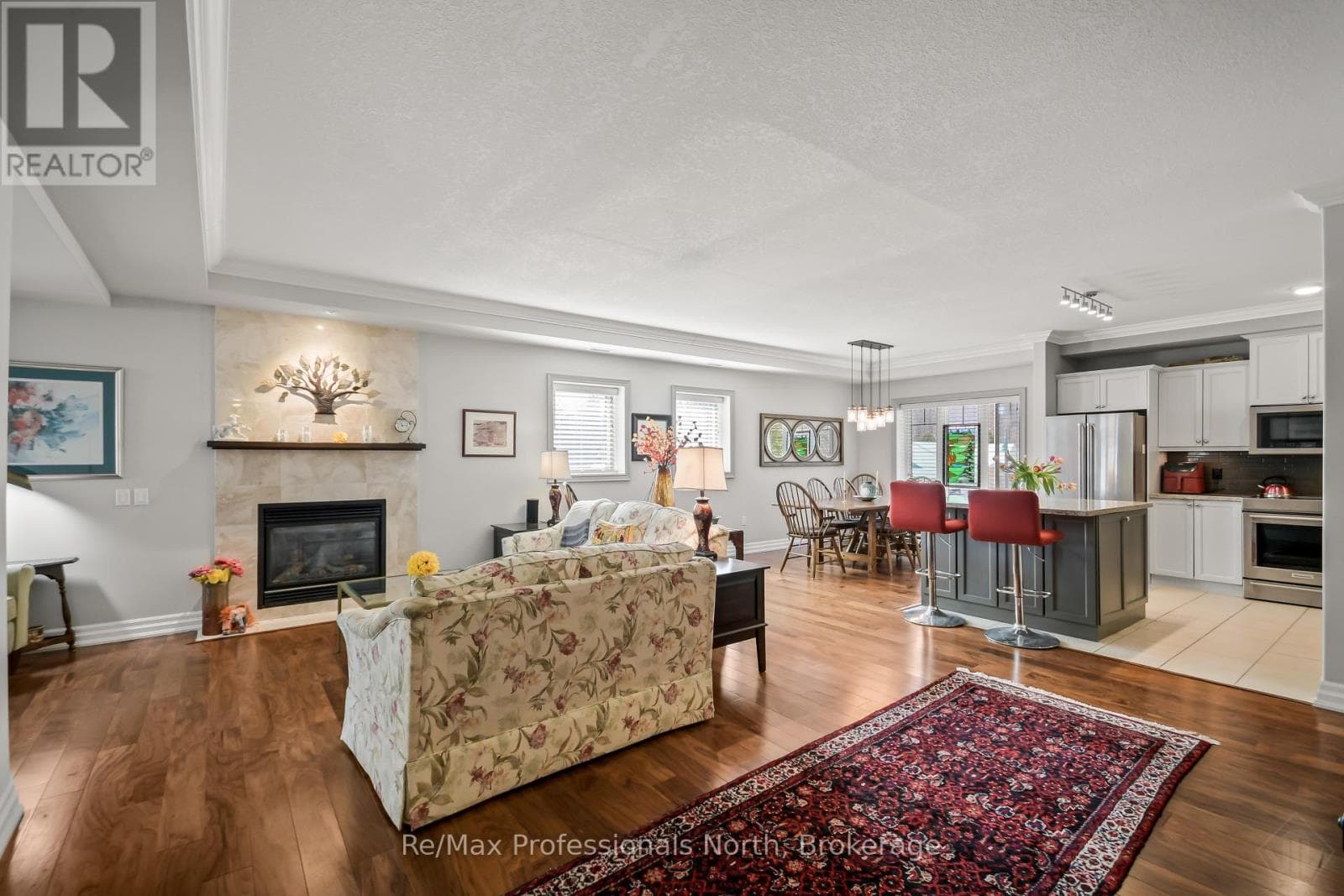 130 STEAMSHIP BAIE ROAD UNIT 207, OnePoint — photo 3