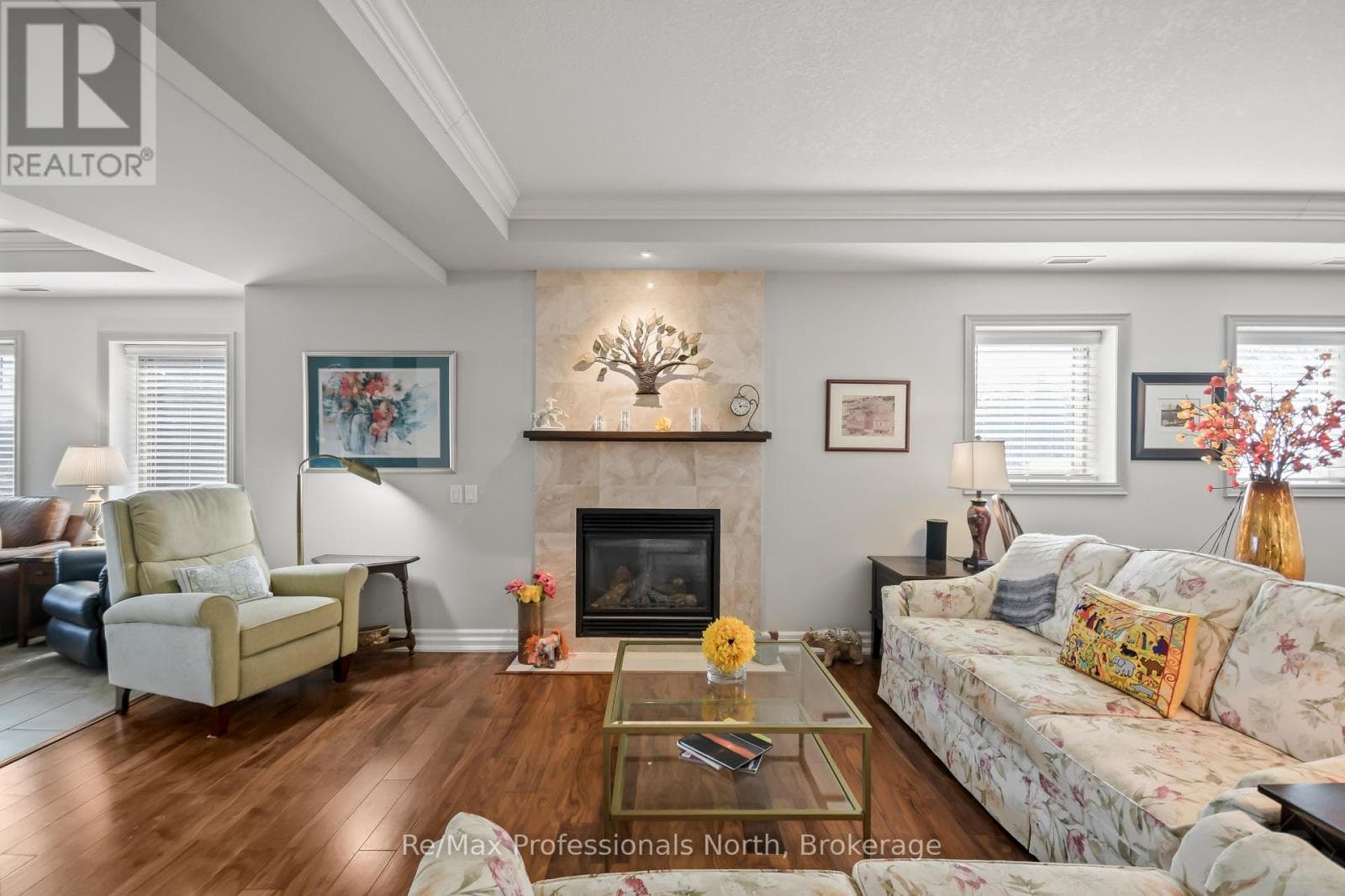 130 STEAMSHIP BAIE ROAD UNIT 207, OnePoint — photo 4