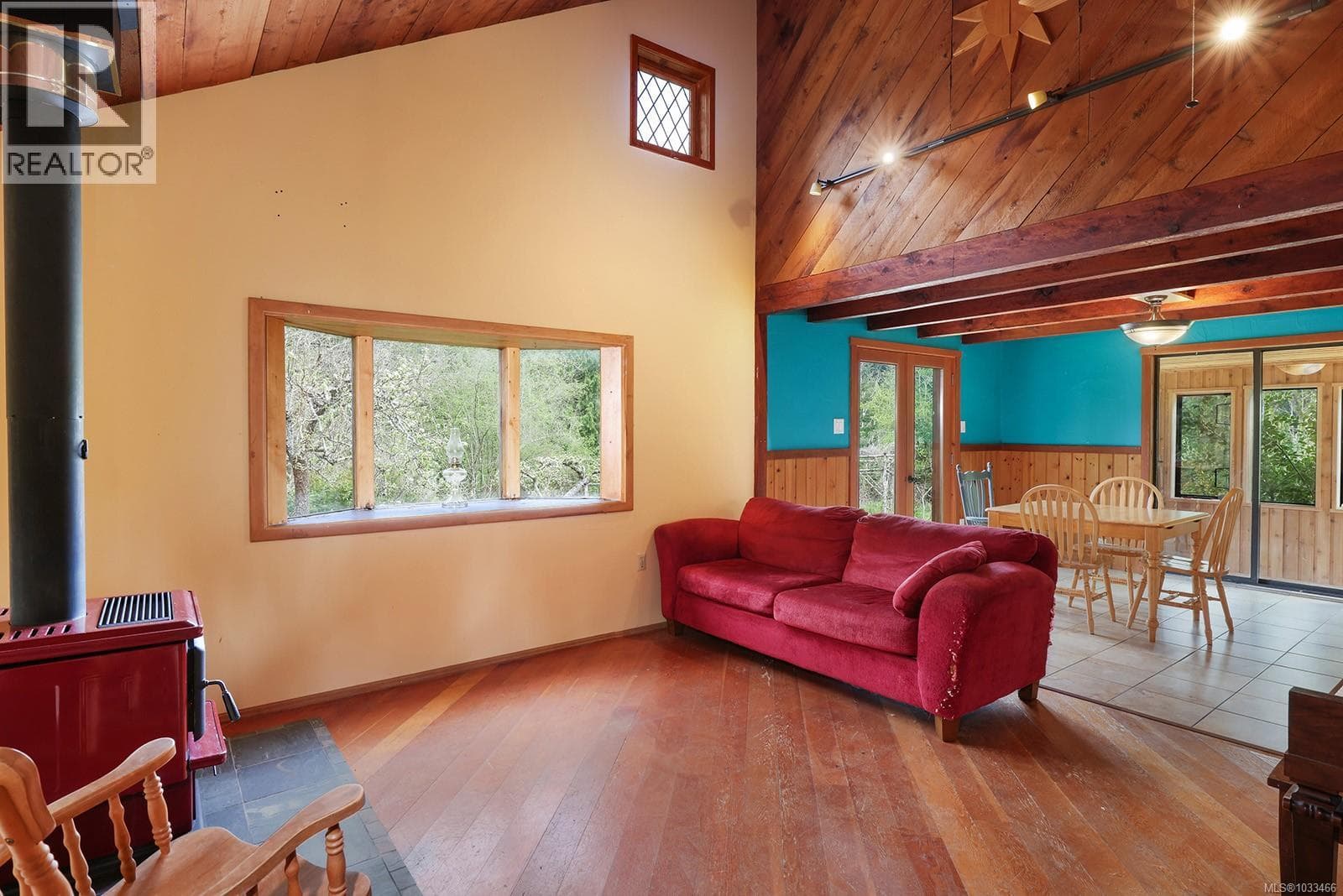 9210 McFarlane Rd, Vancouver Island — photo 4