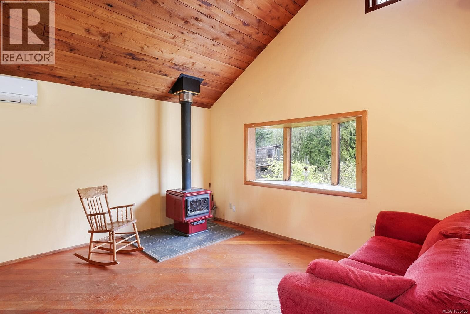 9210 McFarlane Rd, Vancouver Island — photo 5
