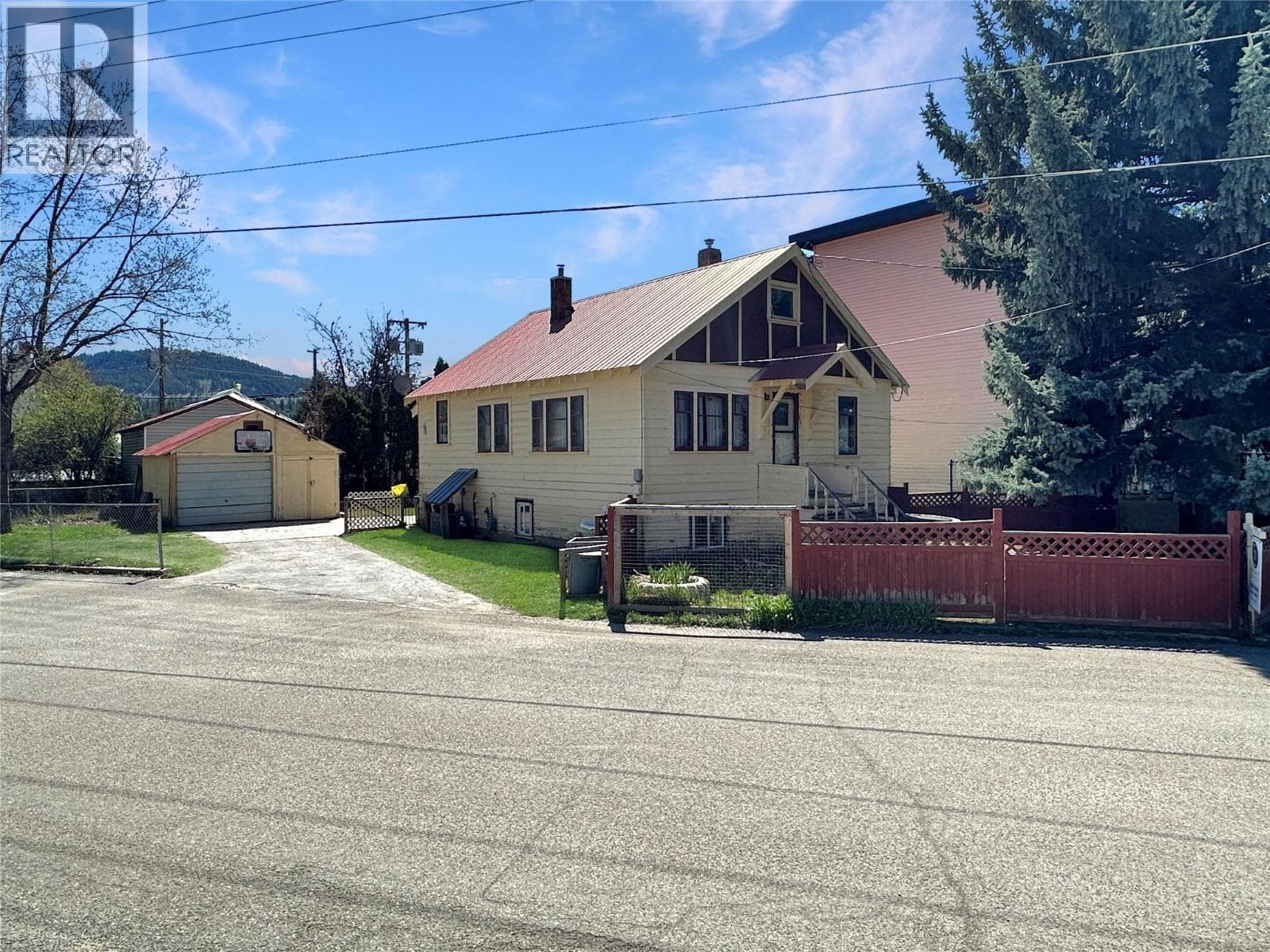 60 Angela Avenue in 