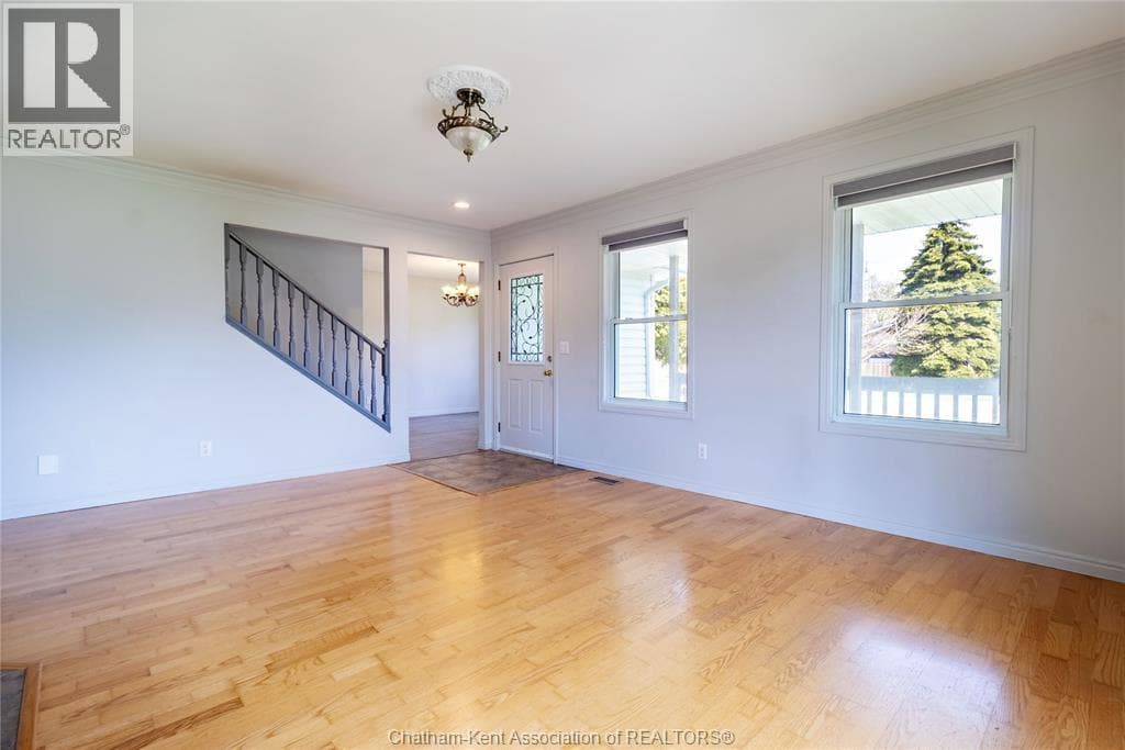 6121 EMERSON AVENUE, Chatham Kent — photo 4