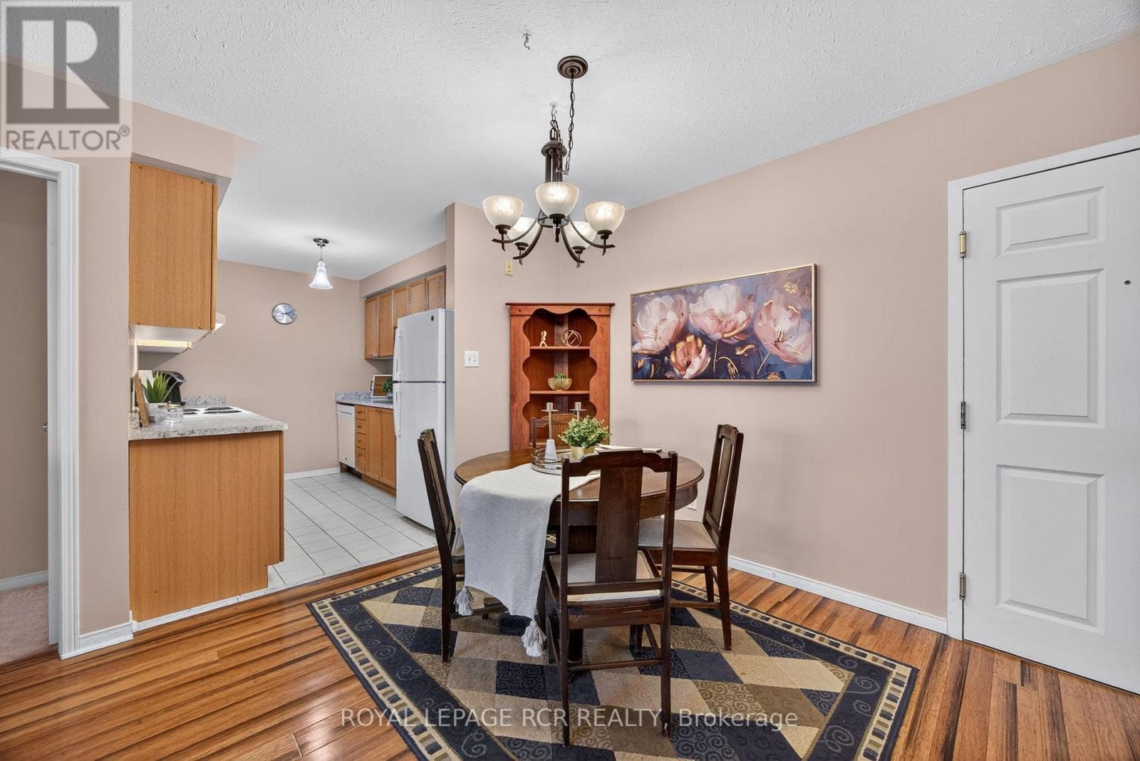 310 - 250 ROBERT STREET, Toronto — photo 3