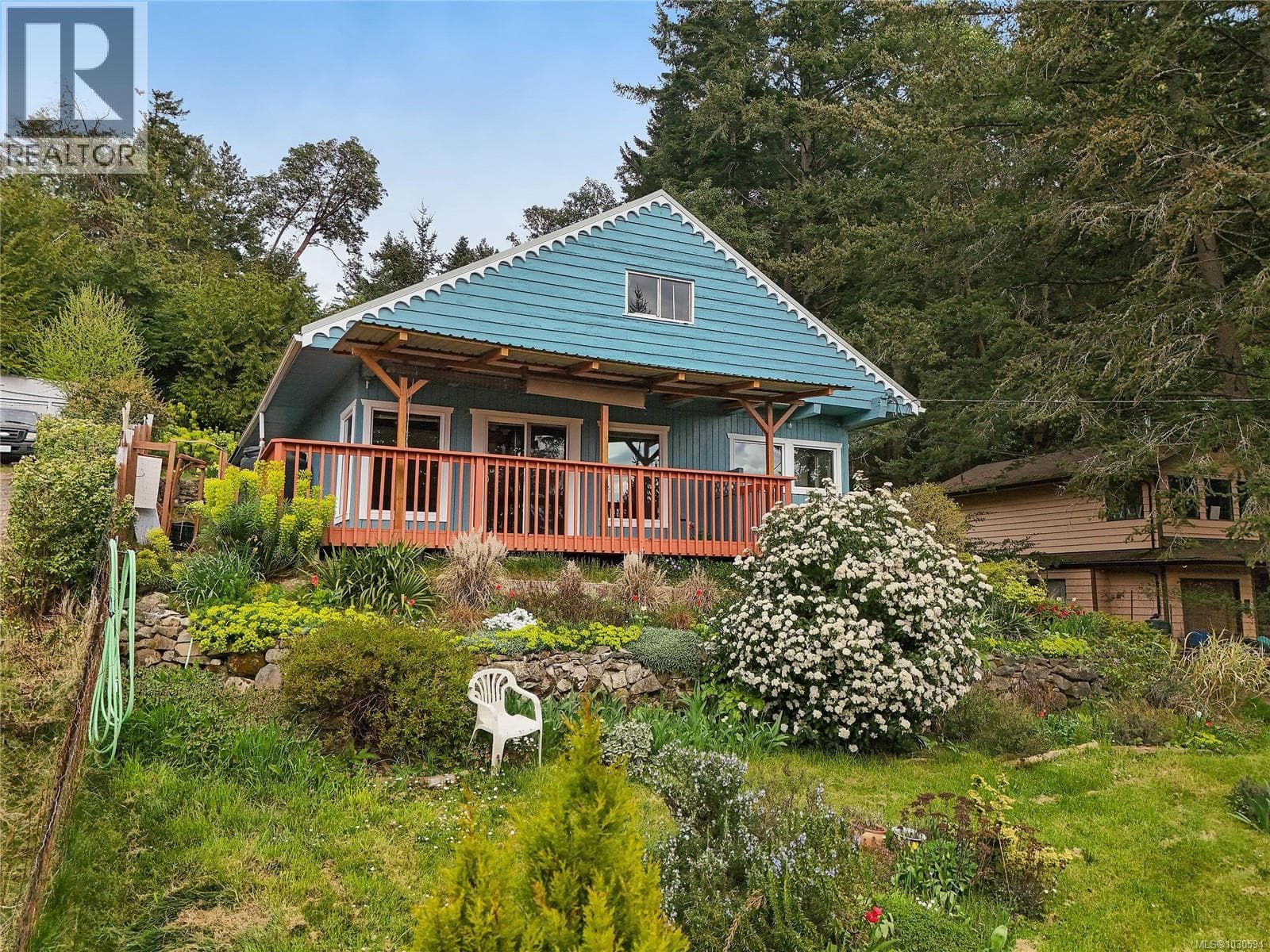 279 Wood Dale Dr, Victoria — photo 2