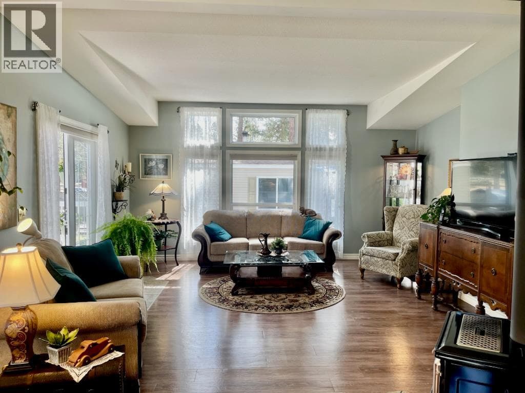 459 Huey Road Unit# 11, Interior REALTORS® — photo 3