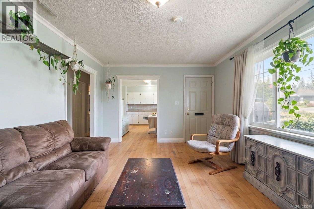 349 Hilchey Rd, Victoria — photo 2