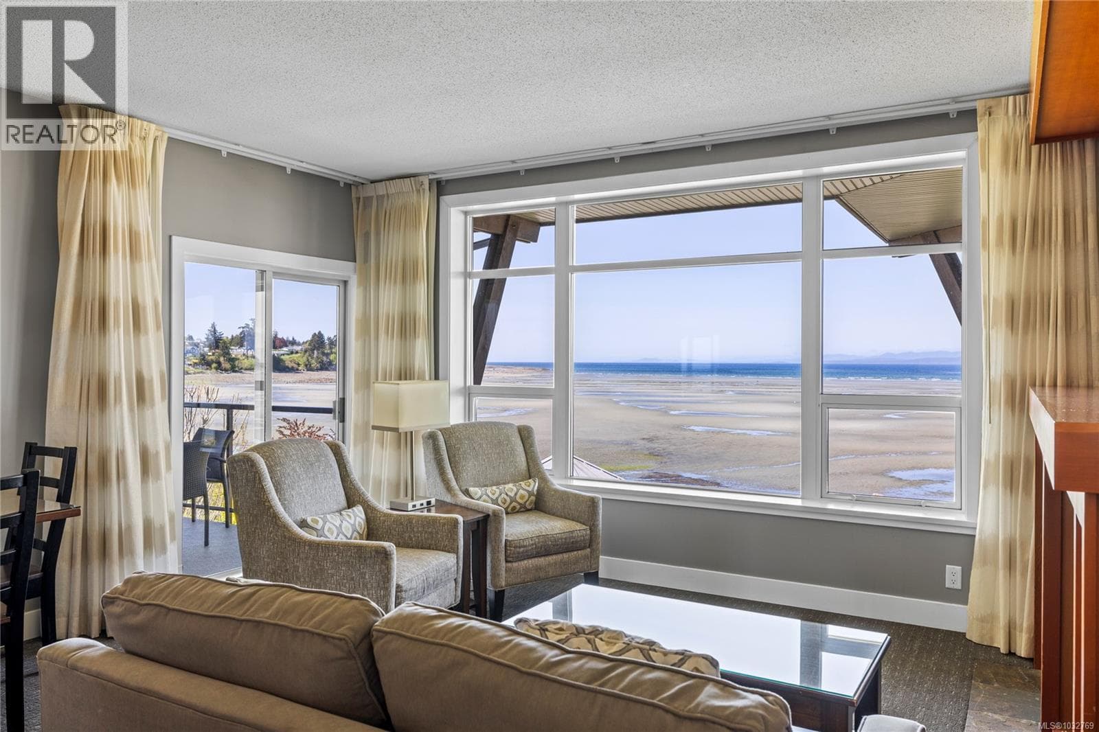 329/330C 181 Beachside Dr, Vancouver Island — photo 3