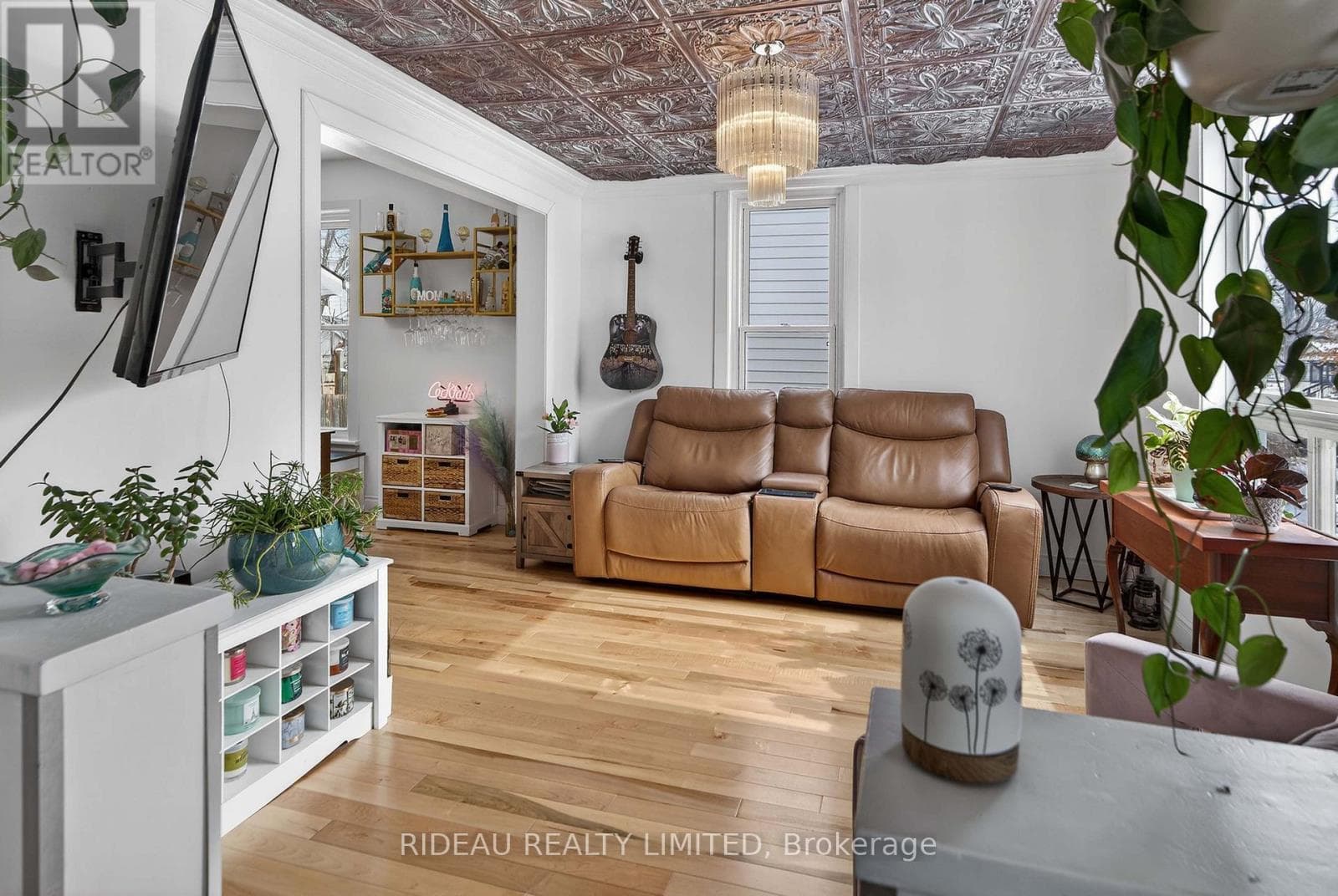 110 MAIN STREET E, Rideau St.Lawrence — photo 4
