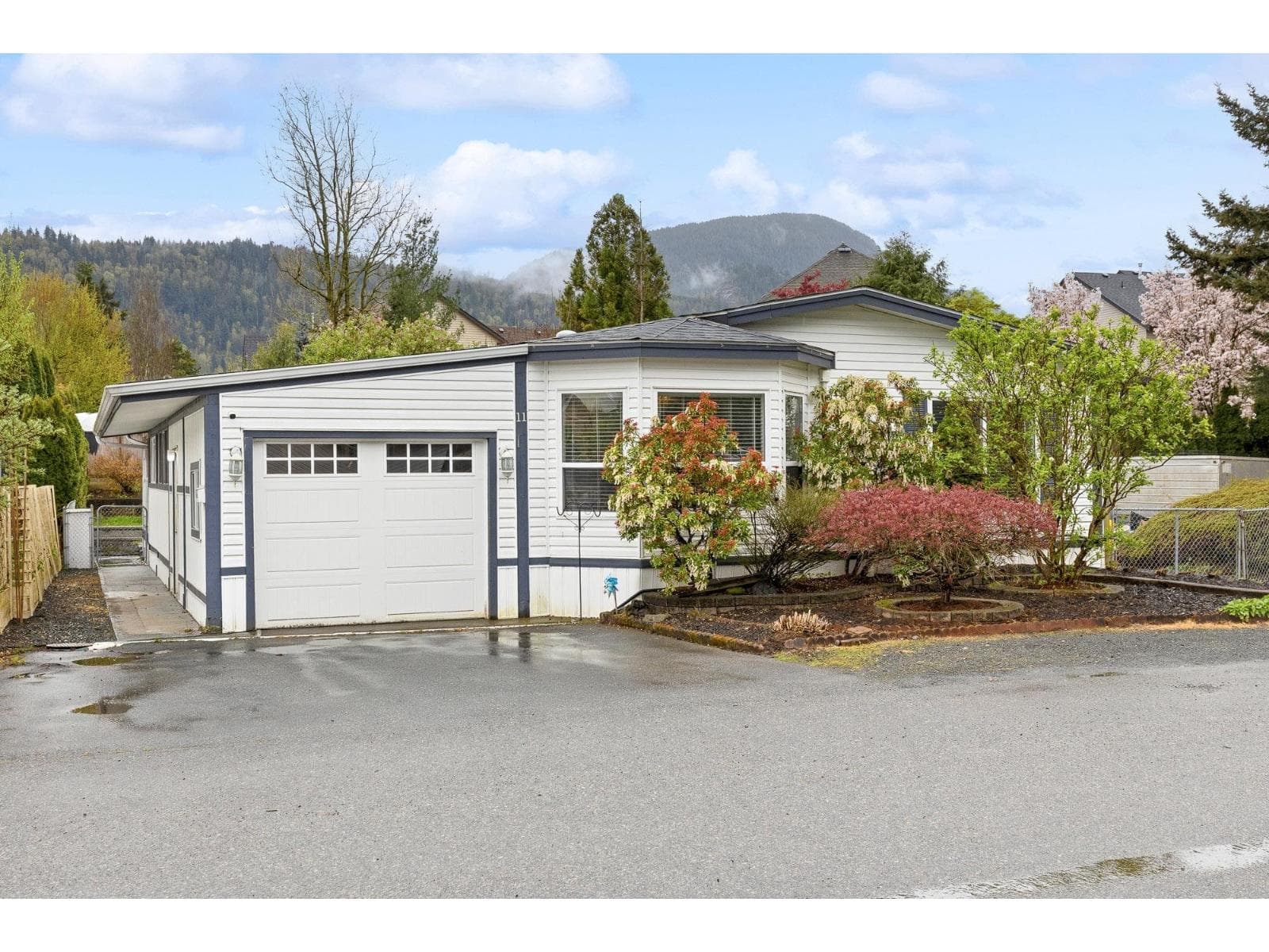 11 44565 MONTE VISTA DRIVE, Sardis South in Sardis - Vedder