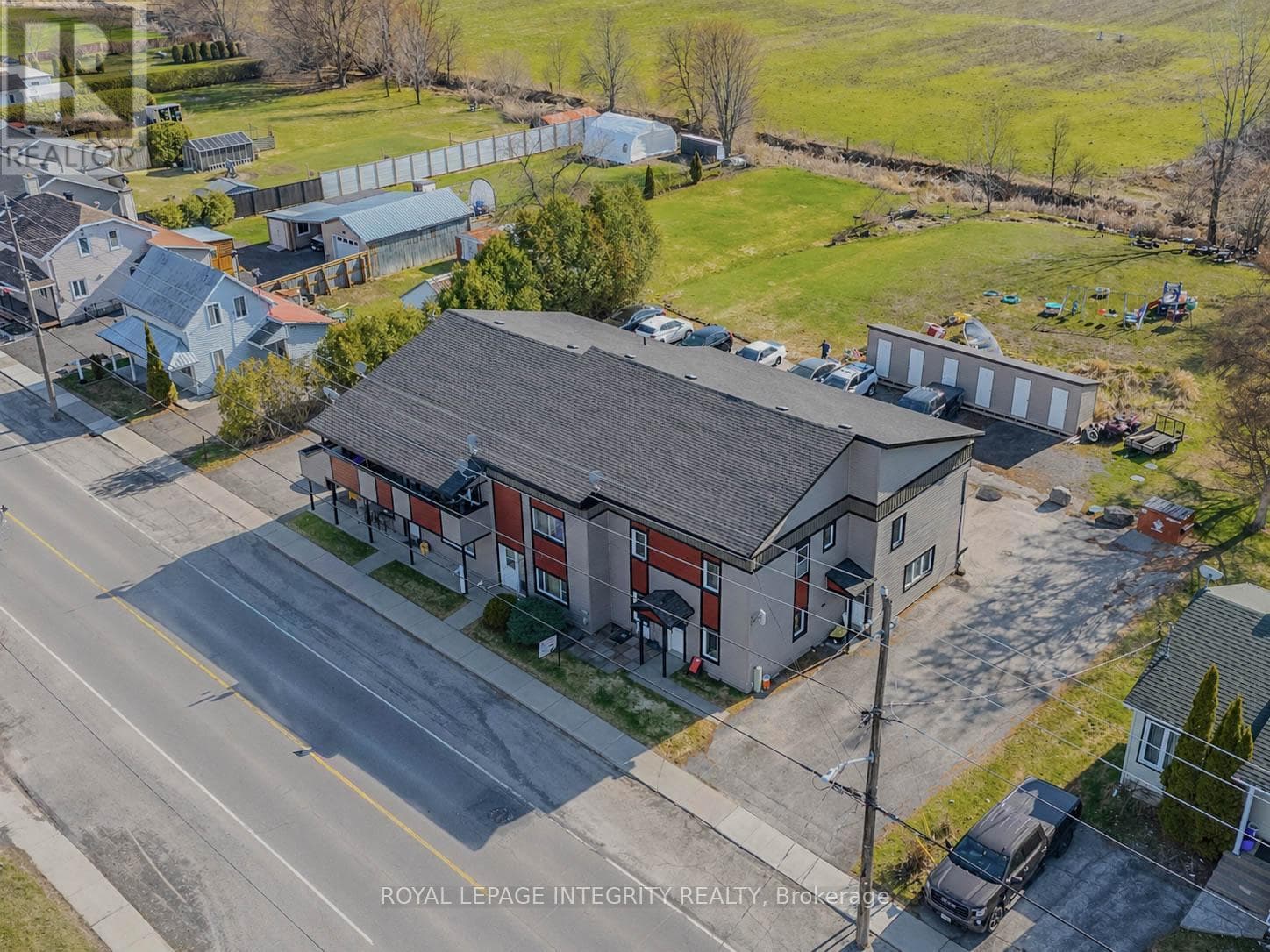 3874 CHAMPLAIN ROAD, Ottawa — photo 2