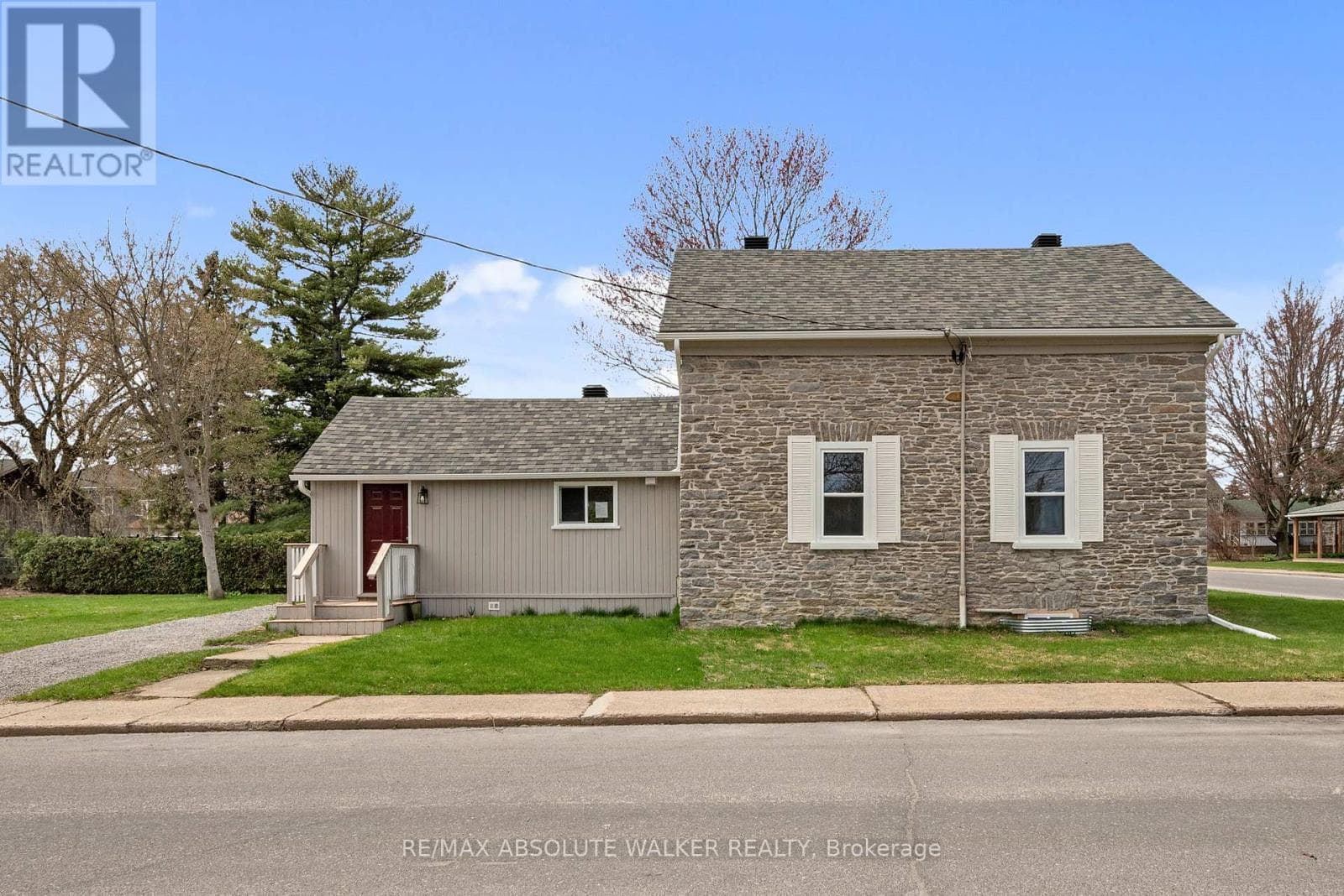 297 PARK STREET EAST, Ottawa — photo 2