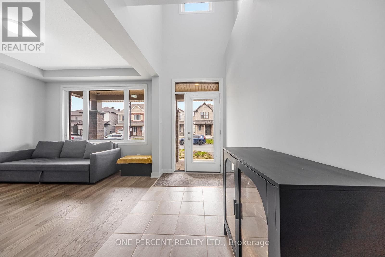 1016 SHOWMAN STREET, Ottawa — photo 2