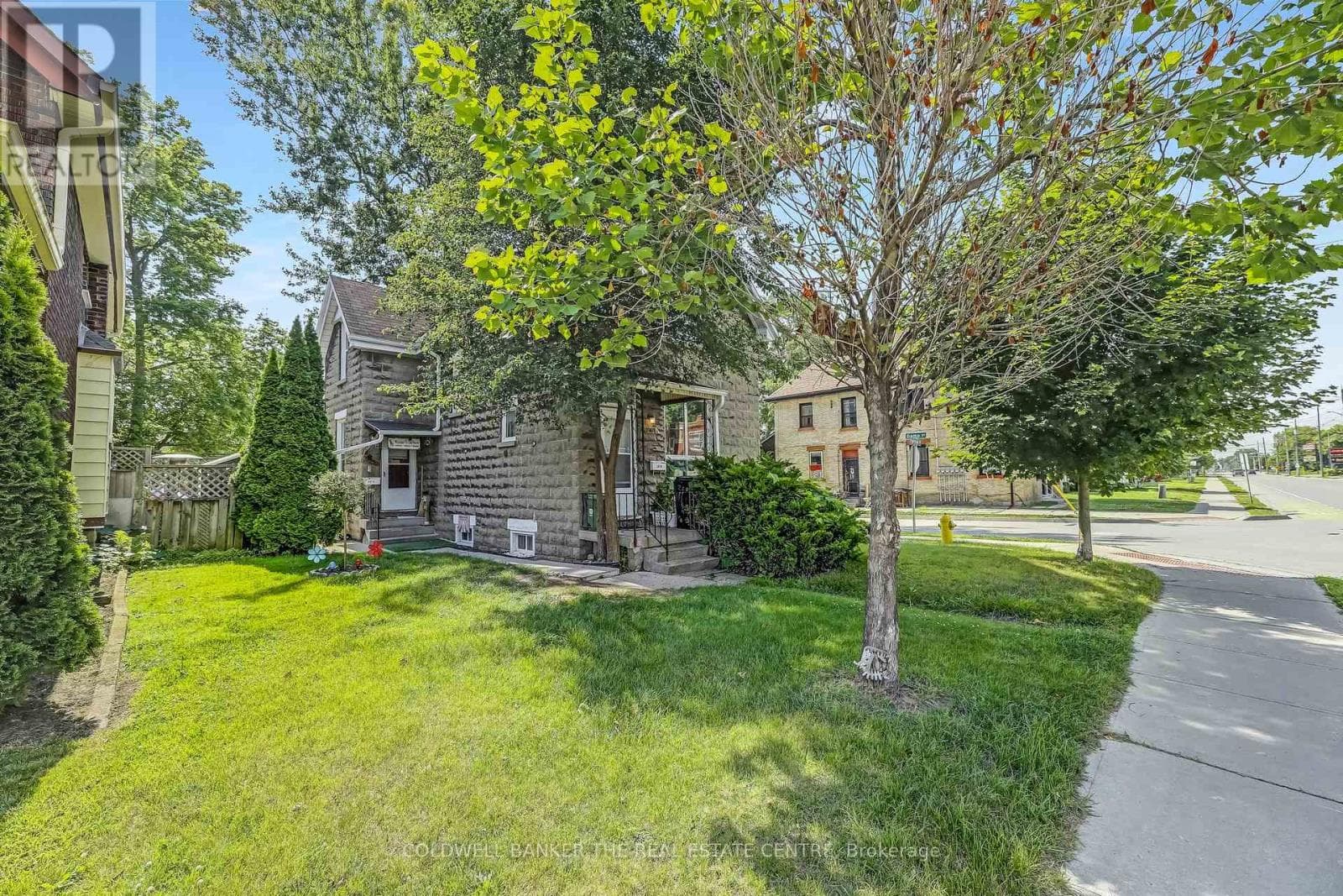 281 EGERTON STREET, Toronto — photo 2