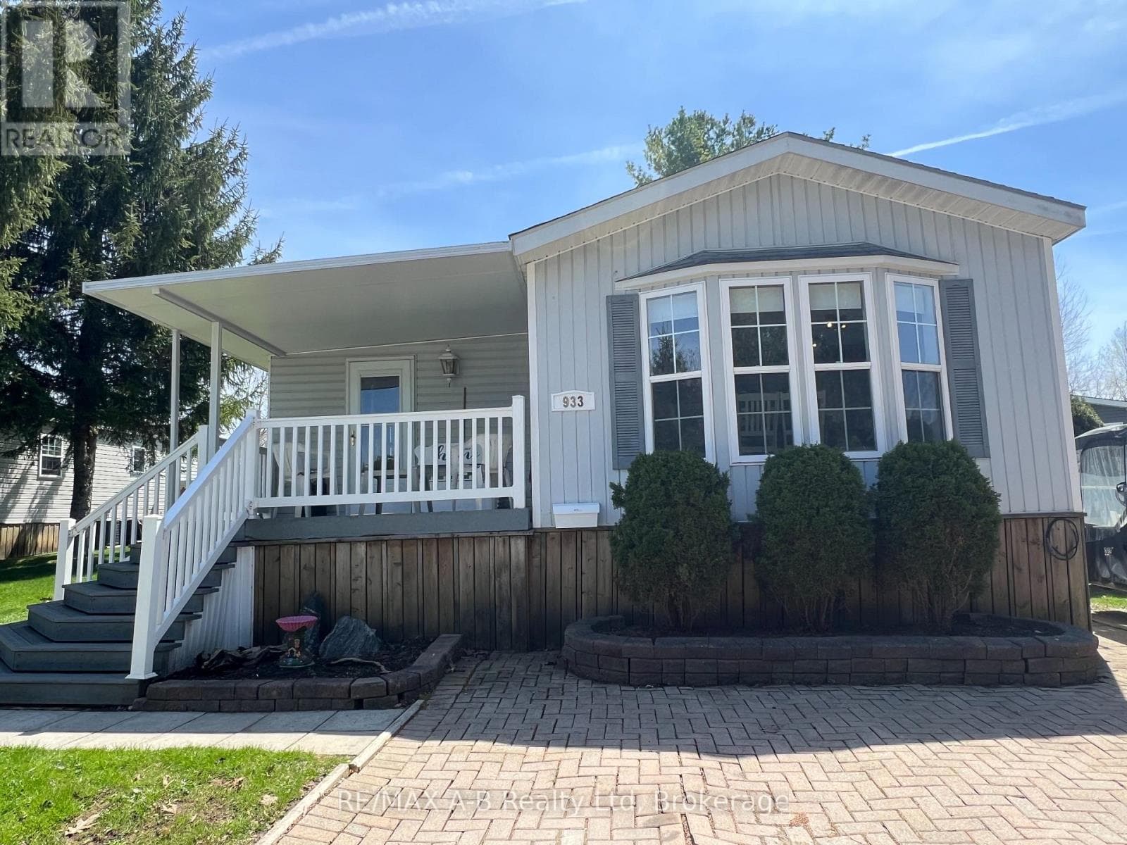 933 - 316489 31ST LINE, OnePoint — photo 2