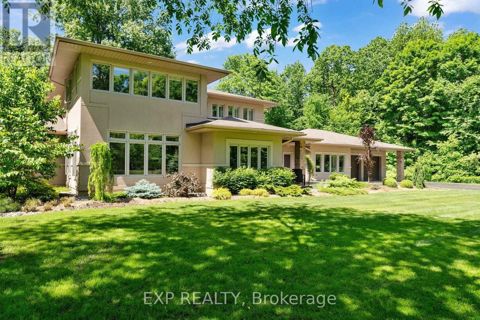 5759 QUEENSCOURT CRESCENT, Renfrew County — photo 2