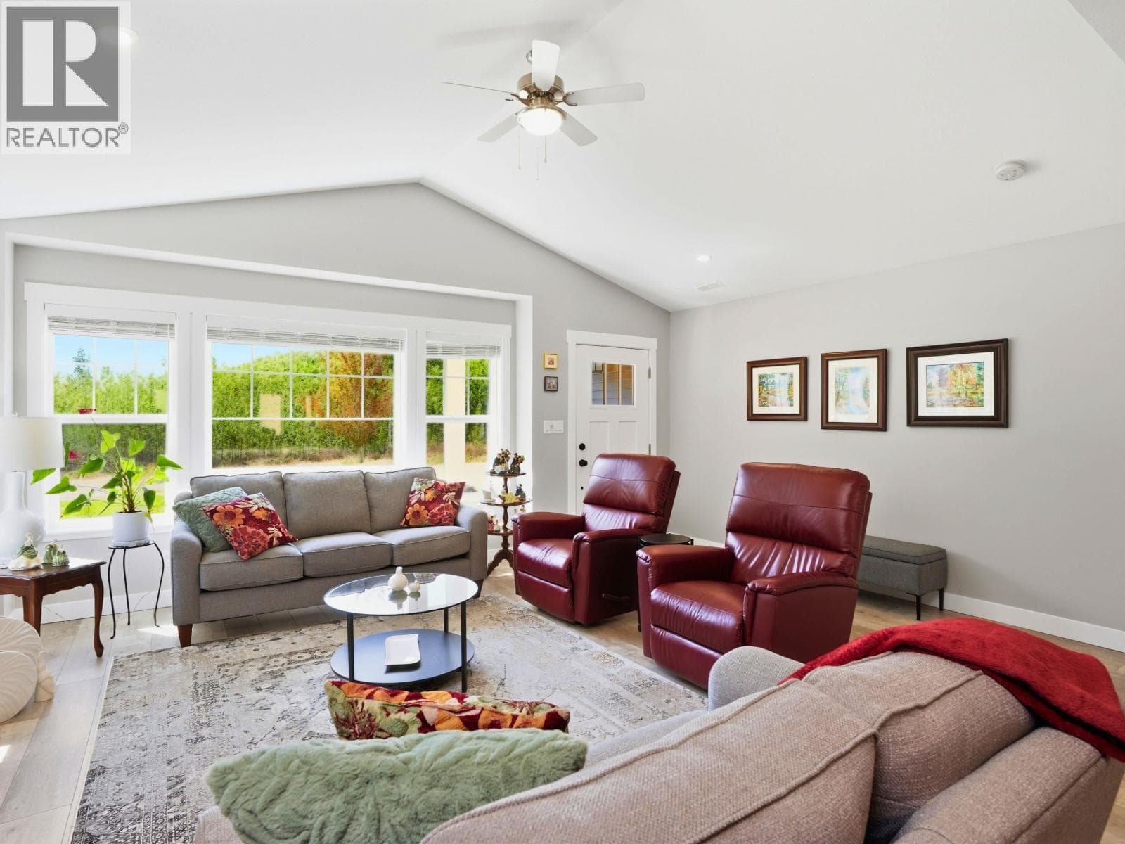 1024 CELIA CRESCENT, Greater Vancouver — photo 3