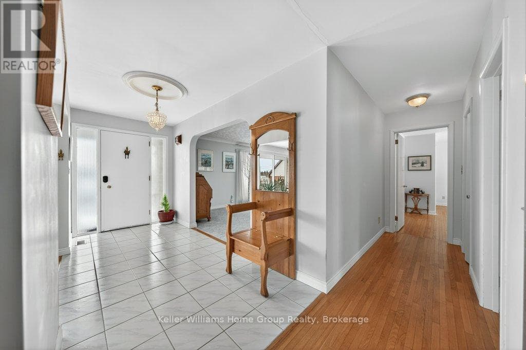 379 ST PATRICK STREET W, OnePoint — photo 5