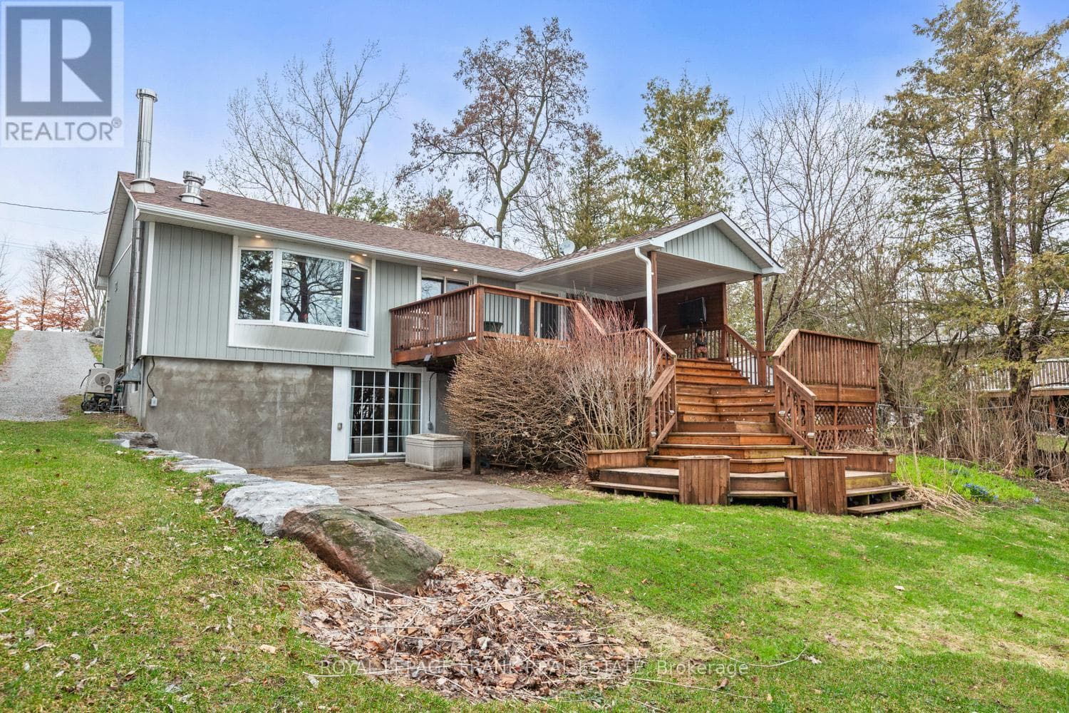 111 BALL POINT ROAD, Central Lakes — photo 5