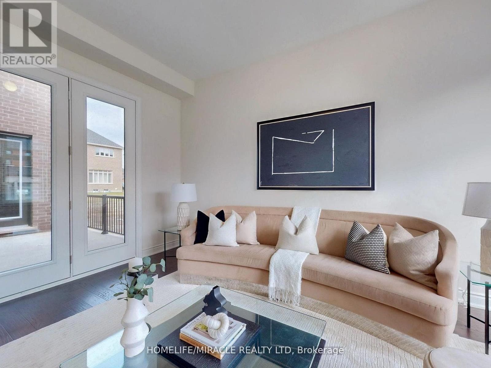 25 JOINER CIRCLE, Toronto — photo 5