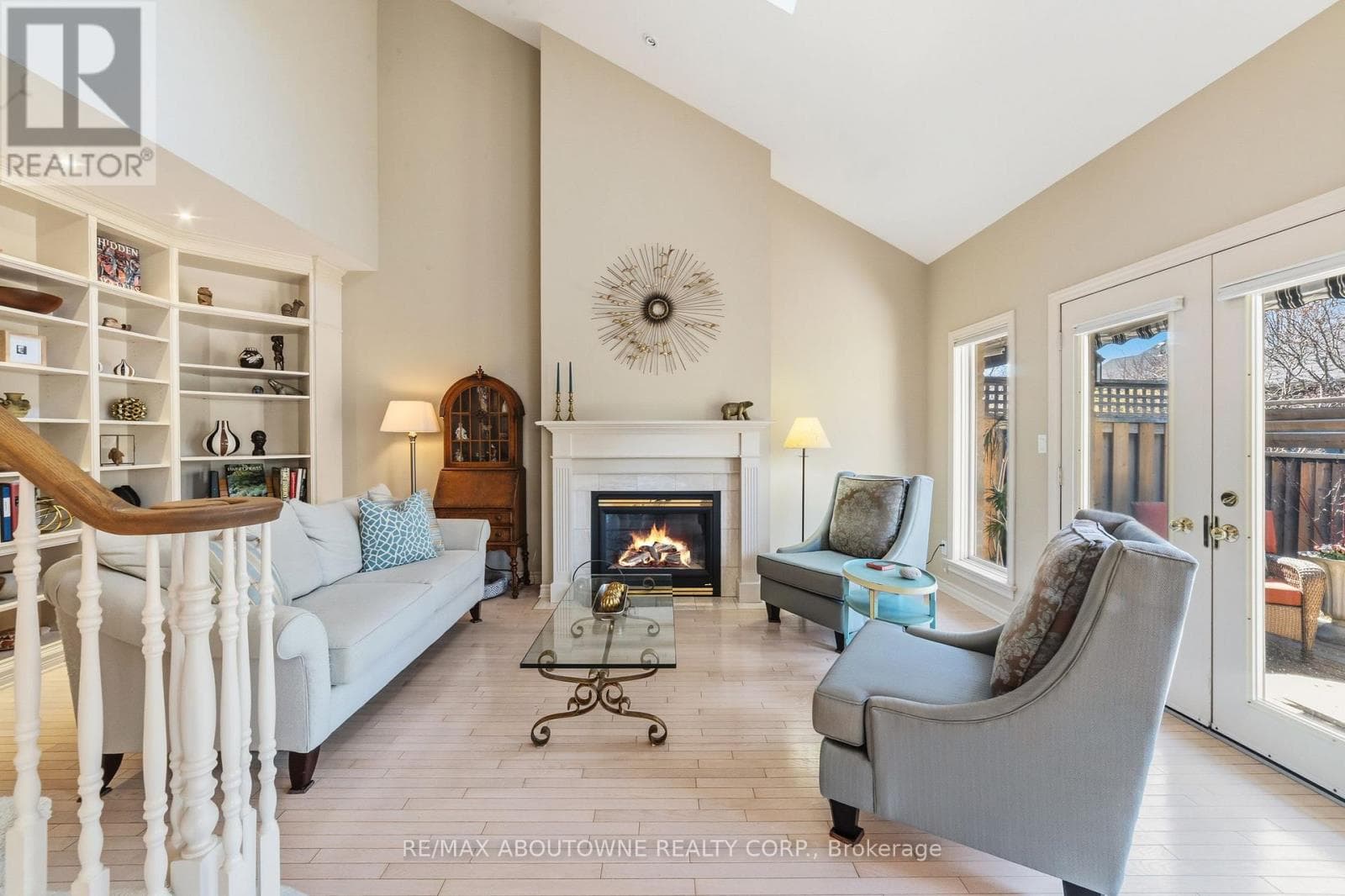 12 - 575 SIMCOE STREET, Toronto — photo 5