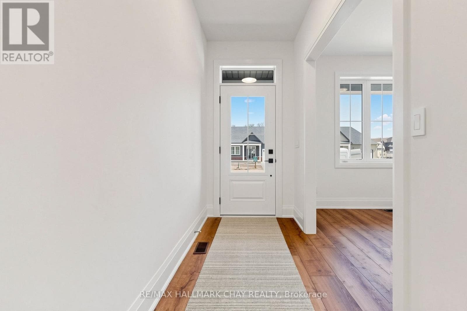 20 NORTHLAND COURT, Toronto — photo 4