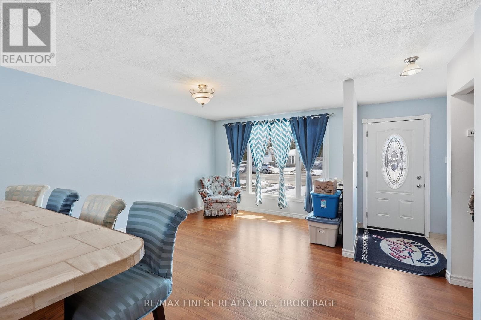 676 LAURIER BOULEVARD, Kingston — photo 5