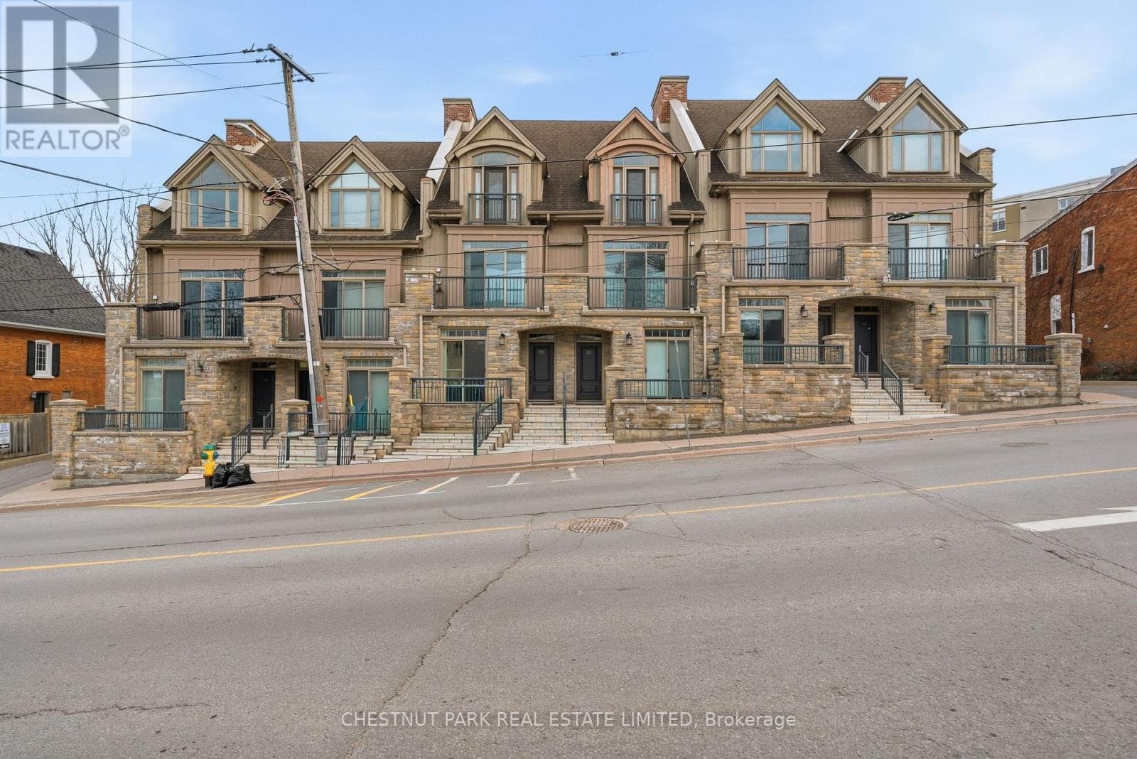2 - 4 BRIDGE STREET in 