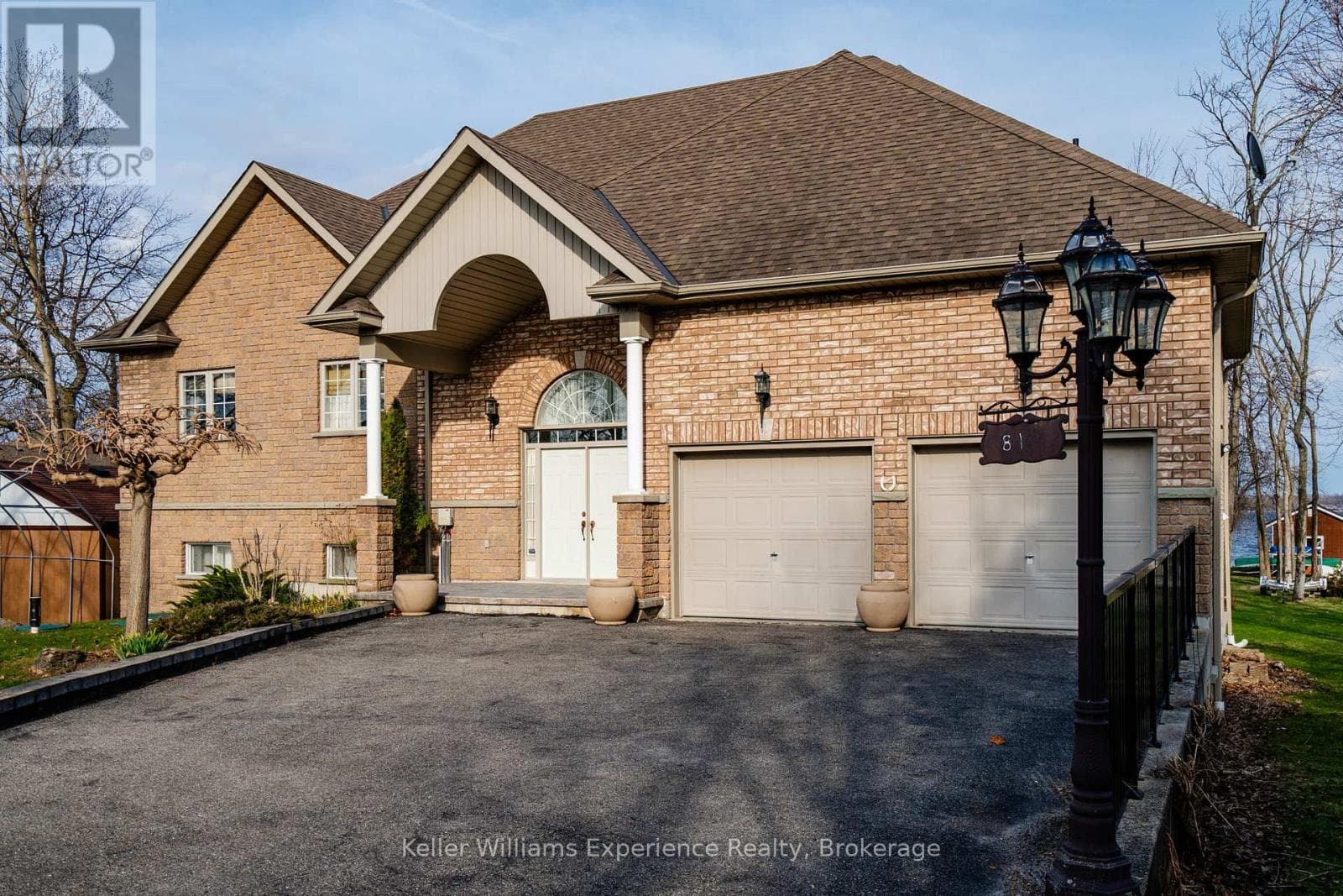 81 SILVER BIRCH CRESCENT, OnePoint — photo 2