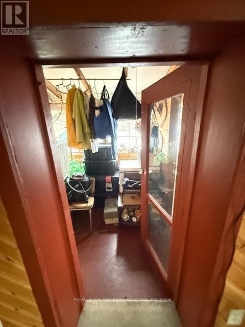 36 ST OLA LAKE SHORE E, Toronto — photo 5