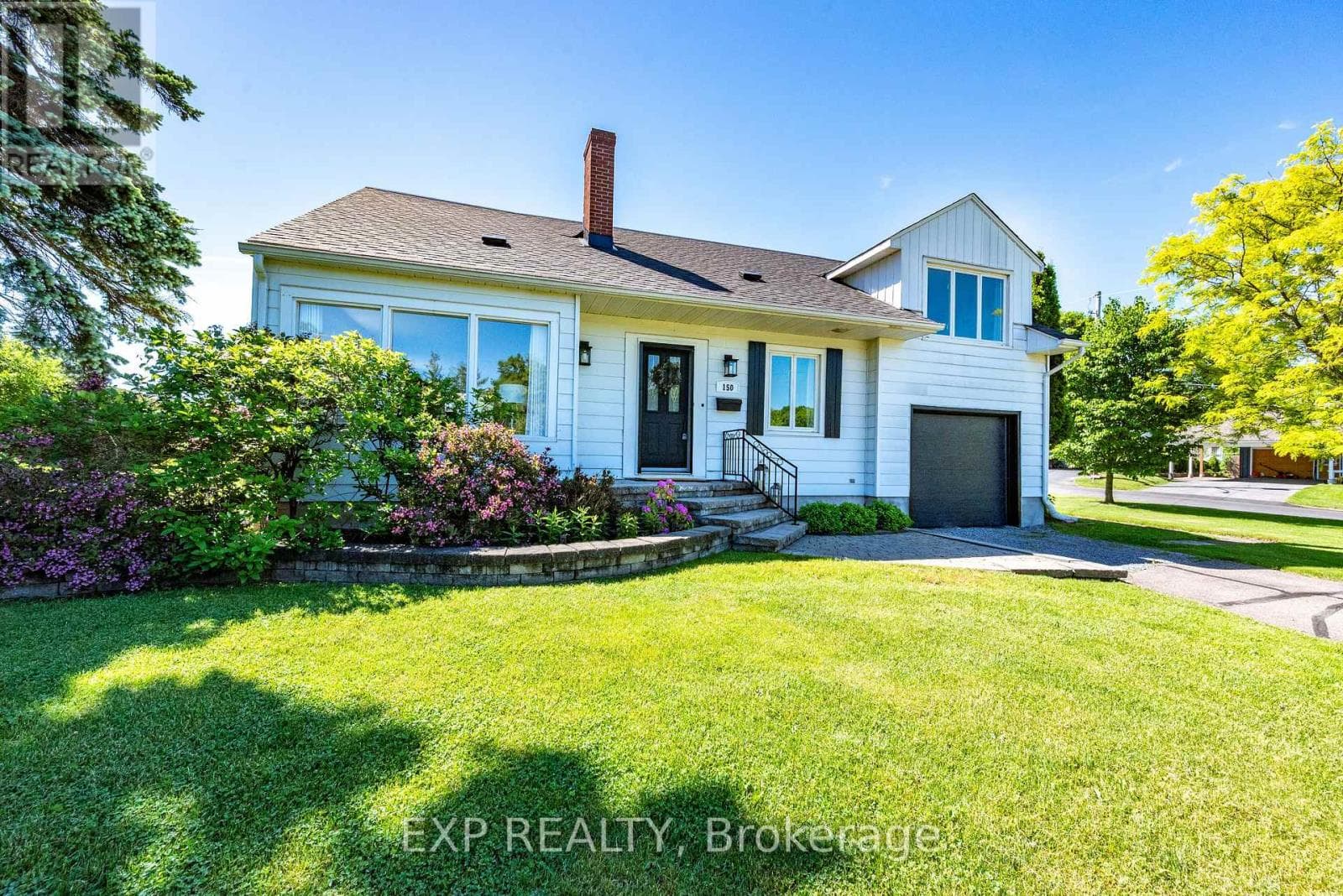 150 STEVENSON CRESCENT in 