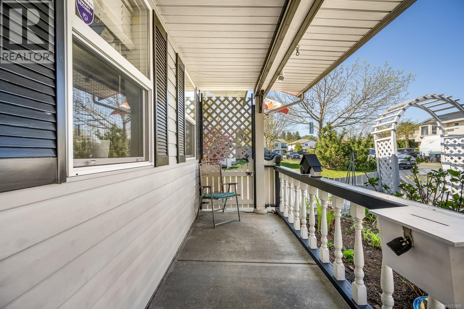 1367 LARSEN ROAD, Vancouver Island — photo 3