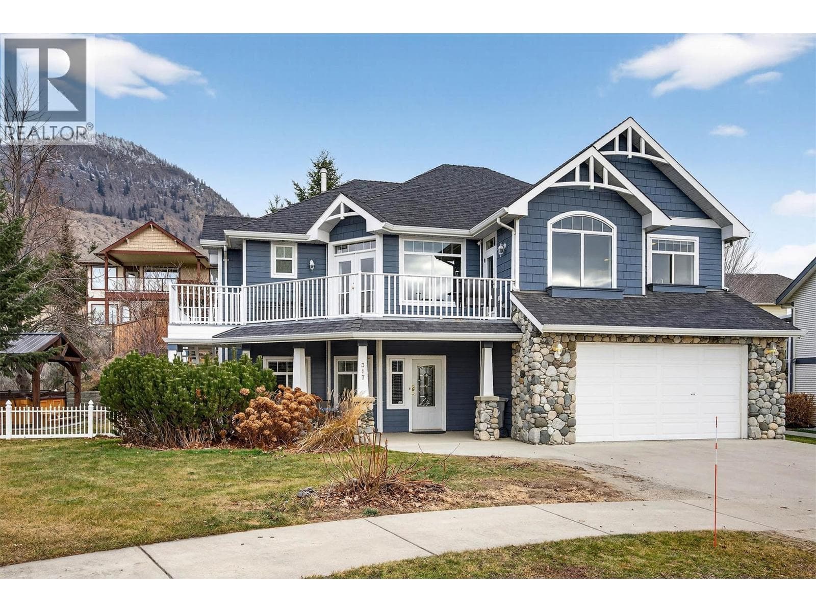 317 MARIPOSA Court in 