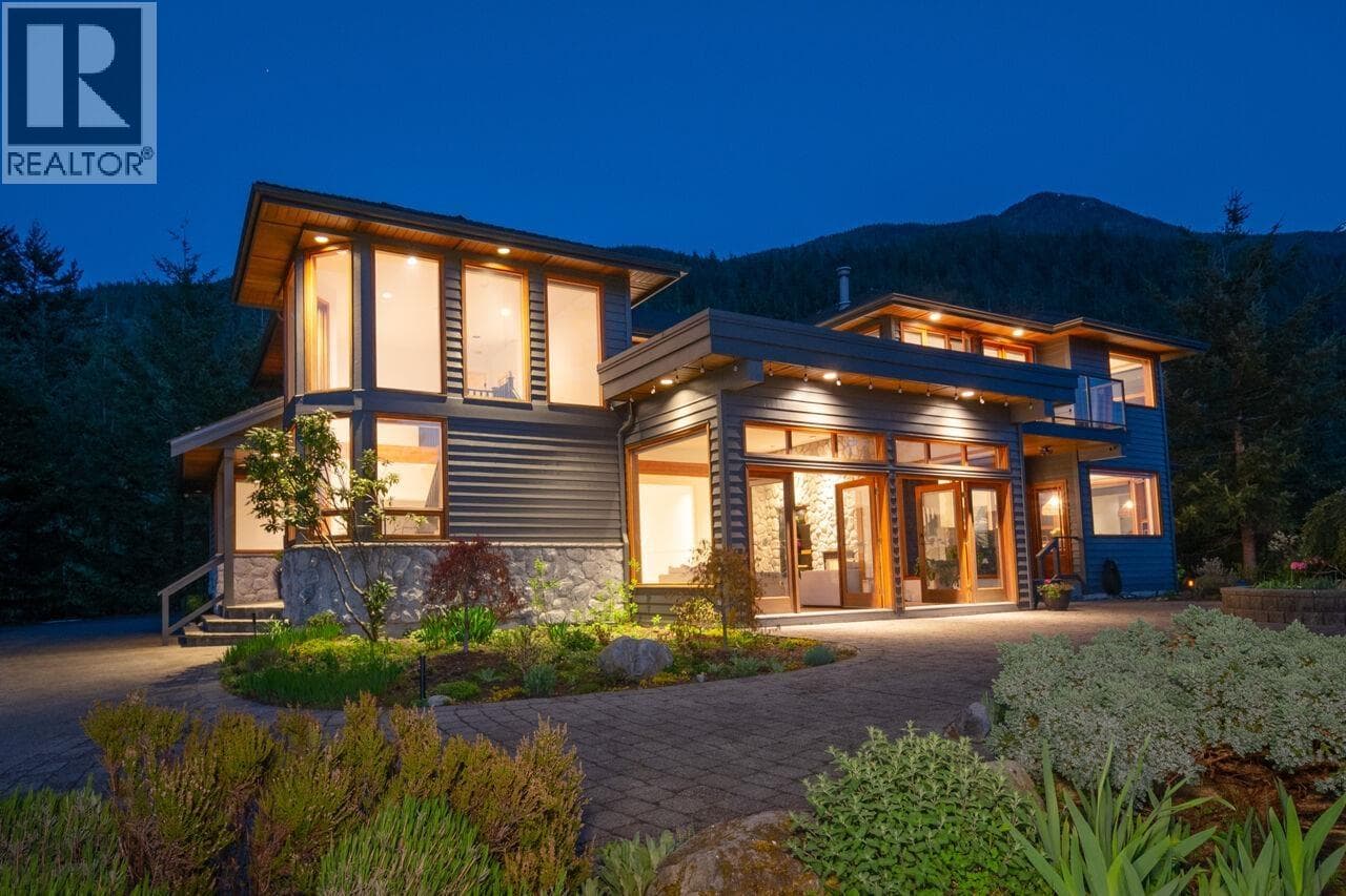 182 FURRY CREEK DRIVE, Greater Vancouver — photo 2