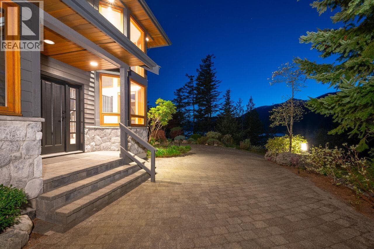 182 FURRY CREEK DRIVE, Greater Vancouver — photo 4